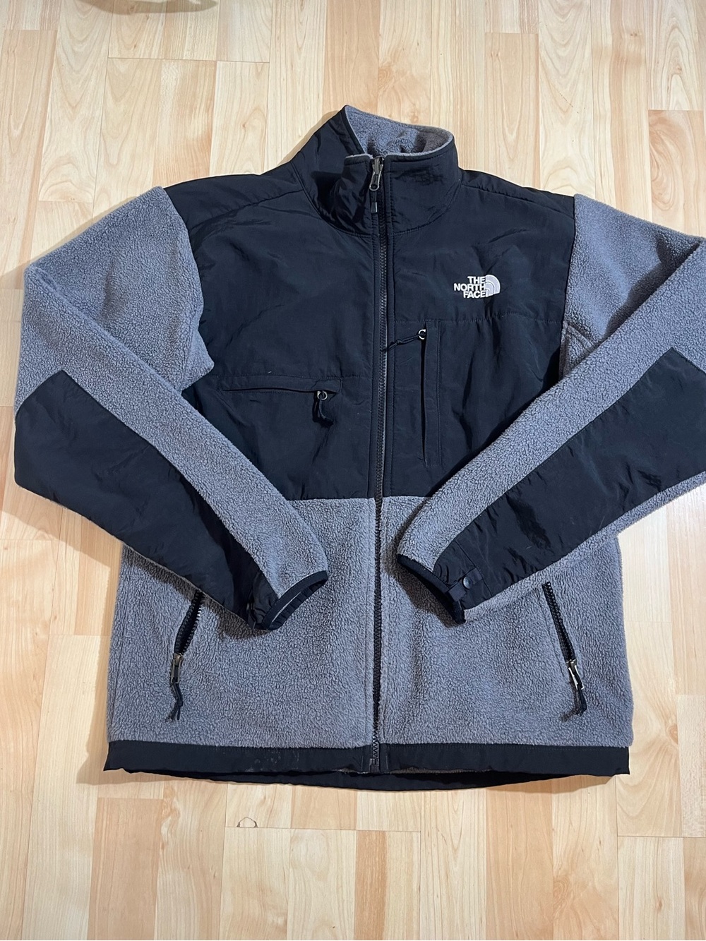North Face Men's Grey Full Zip Up Denali Jacket Size Small